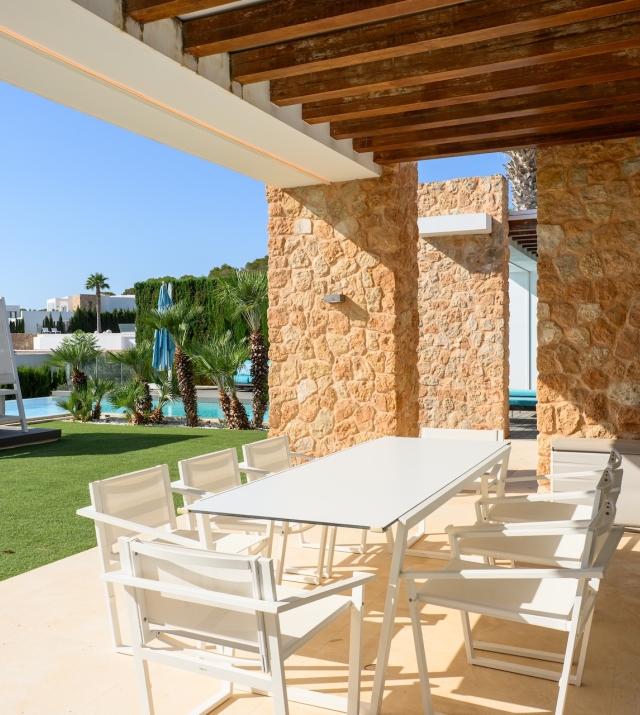 Resa Estates te koop sale Cala Comte terrace  .jpg